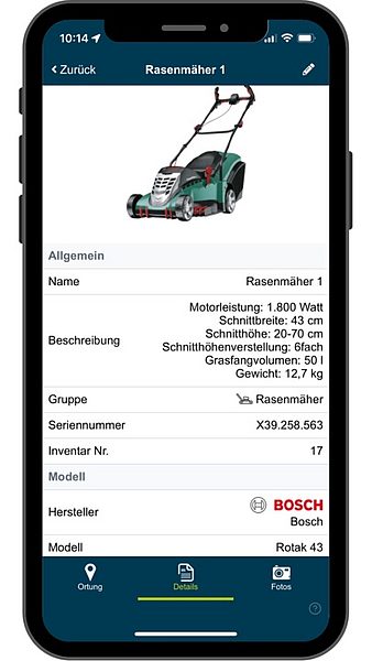 Smartphone zeigt eine App-Oberfläche mit den technischen Daten und Angaben zu einem Bosch Rasenmäher